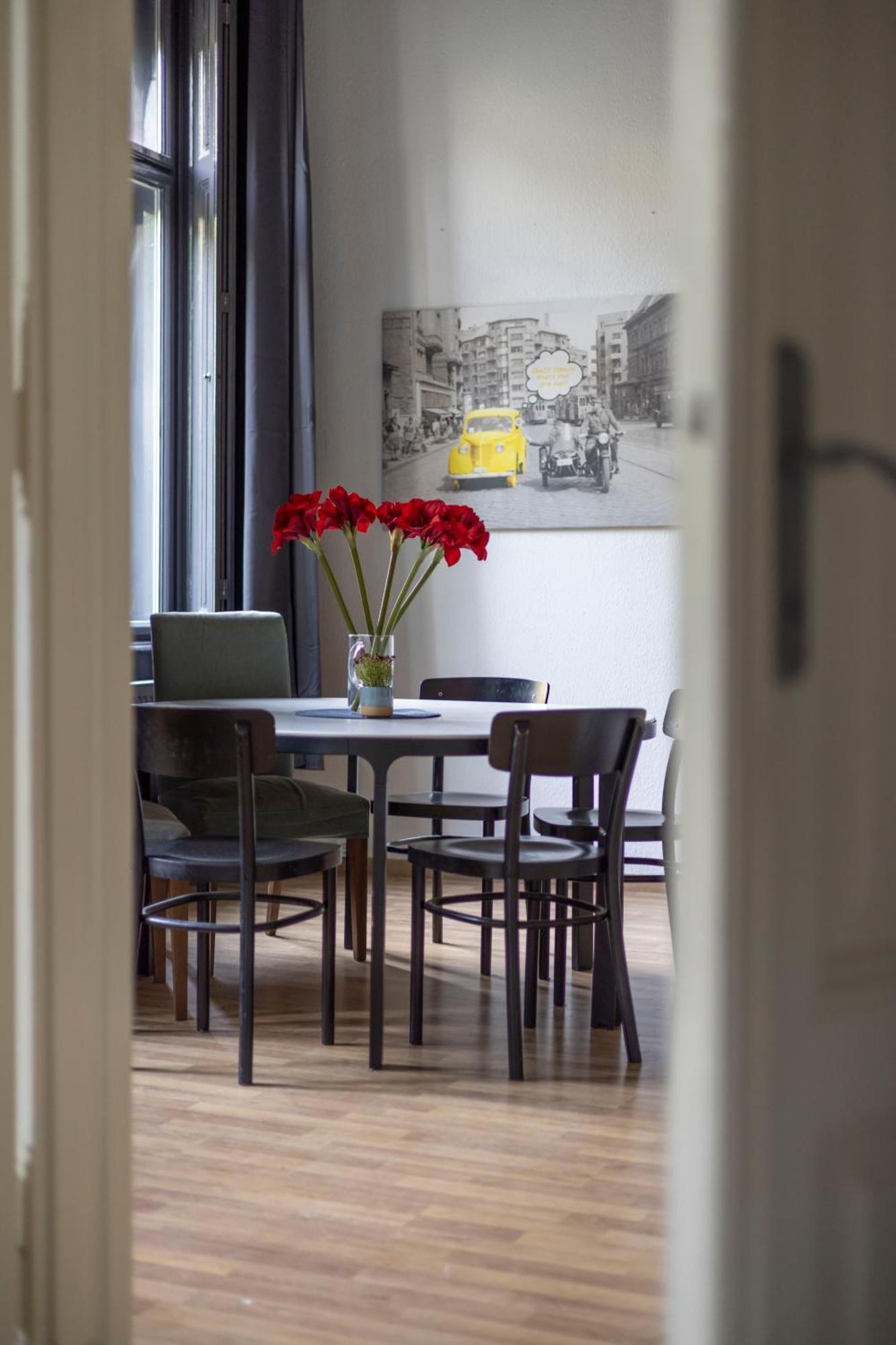 Cozy & Nostalgic Budapest Style Apartment In The Center Exterior foto